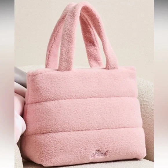 Victoria’s Secret Pink Quilted Faux Fur Bag & Cozy Throw NWT - Picture 2 of 5
